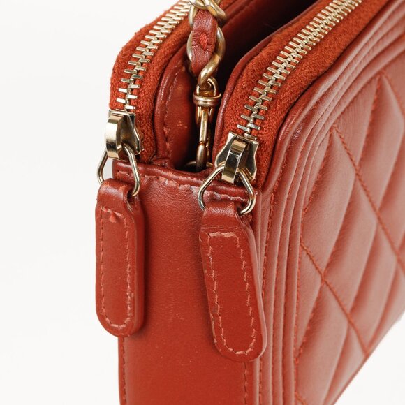 Chanel Red Grained Calfskin GHW Quilted Small Boy Clutch With Chain - Picture 8 of 13